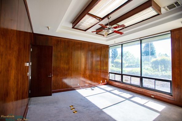 5800 Airport Road - Executive Offices